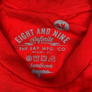 Eight and Nine Infinite Tee 3 XL
